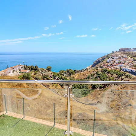 Sea View Ladera Apartment