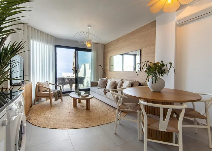 Sea View Ladera 内尔哈