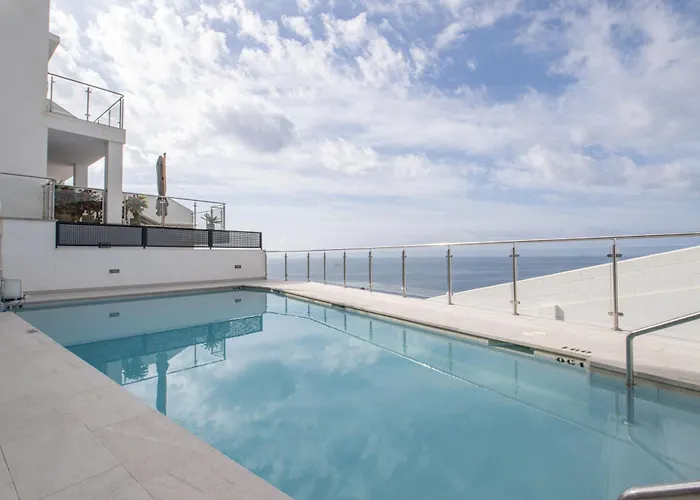 Sea View Ladera 公寓 *