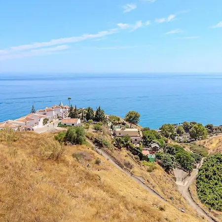 Sea View Ladera Apartment